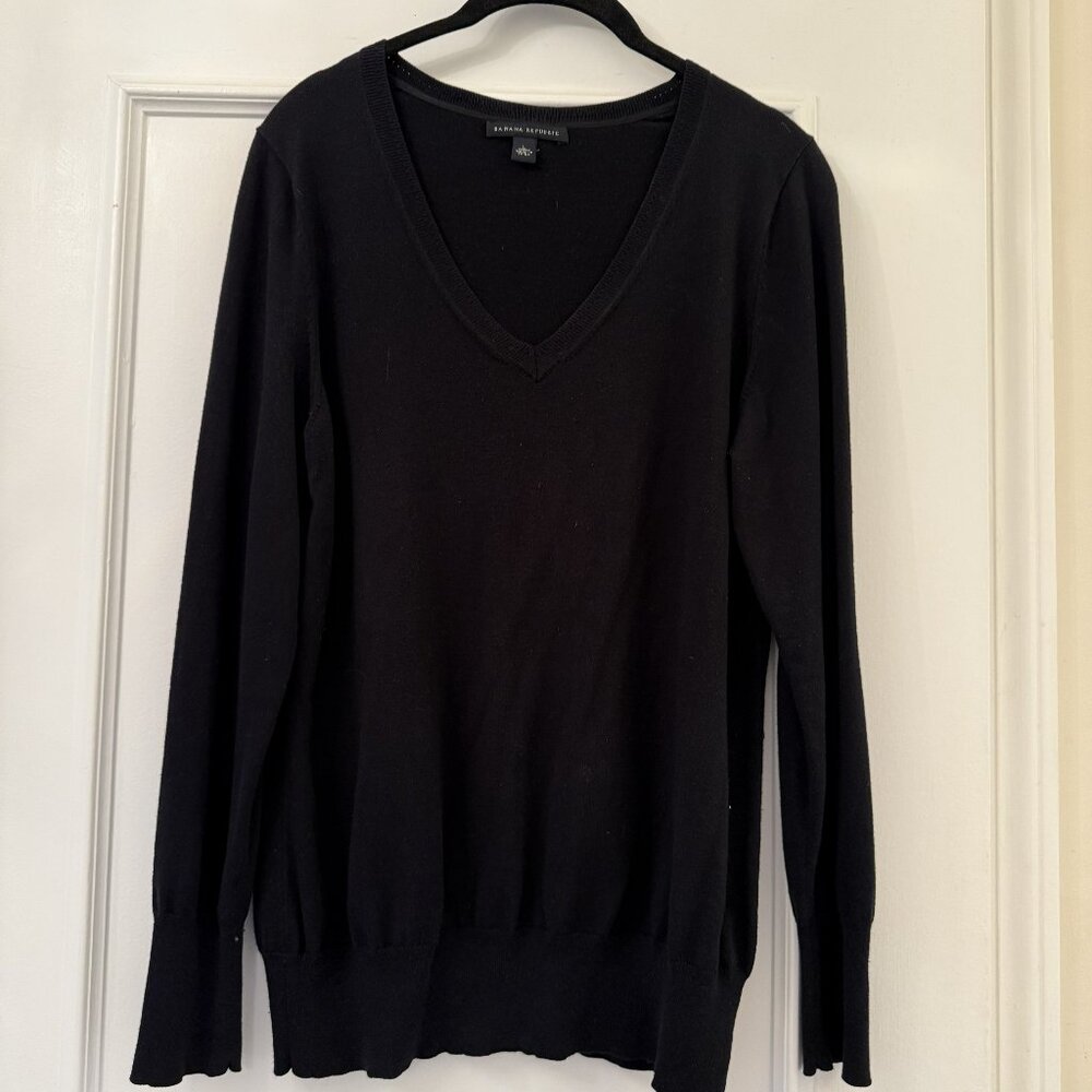 Banana Republic Black V-Neck Sweater, Silk/Cotton Blend, Long Sleeve, Size L